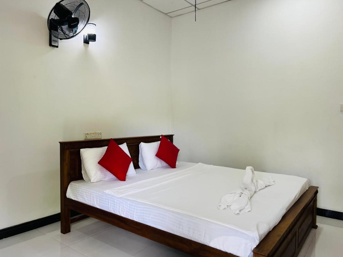 Sigiri Budget Homestay Σιγκιρίγια Εξωτερικό φωτογραφία